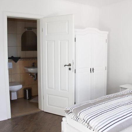 Gaestehaus Burgblick Neustadt-Glewe Room photo